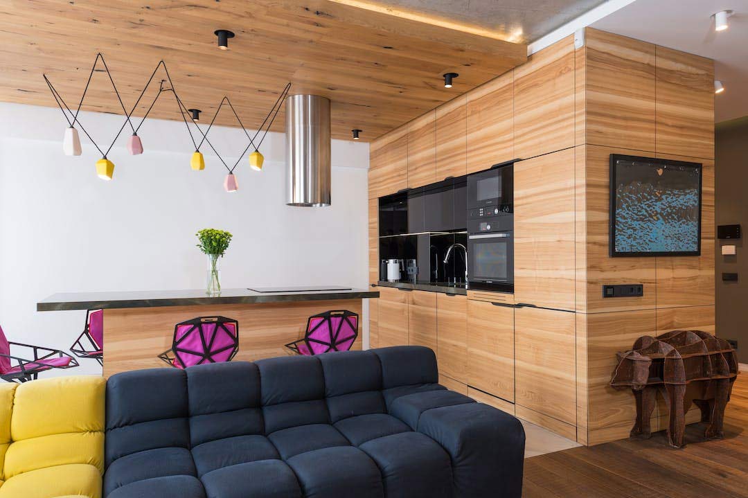 Купить Встроенная кухня "Wooden" под заказ, цена от 12000 руб., в рассрочку. Кухни в Гомеле и Речице.