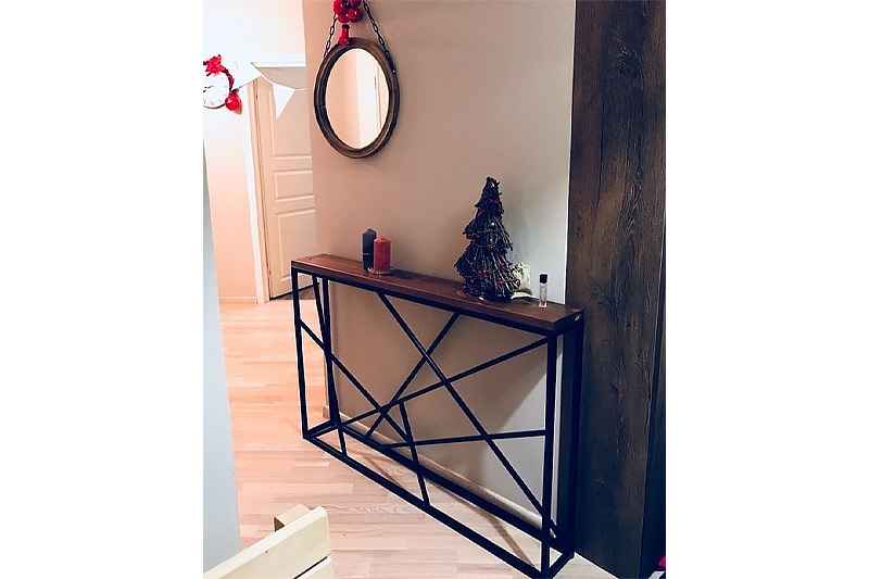 Купить Напольная полка Сubist под заказ, цена от 321 руб., в рассрочку. Мебель LOFT в Гомеле и Речице.