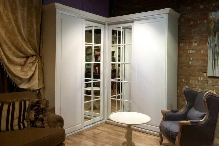 Купить Угловой шкаф-купе с декорированными зеркалами под заказ, цена от 2560 руб., в рассрочку. Шкафы-купе в Гомеле и Речице.