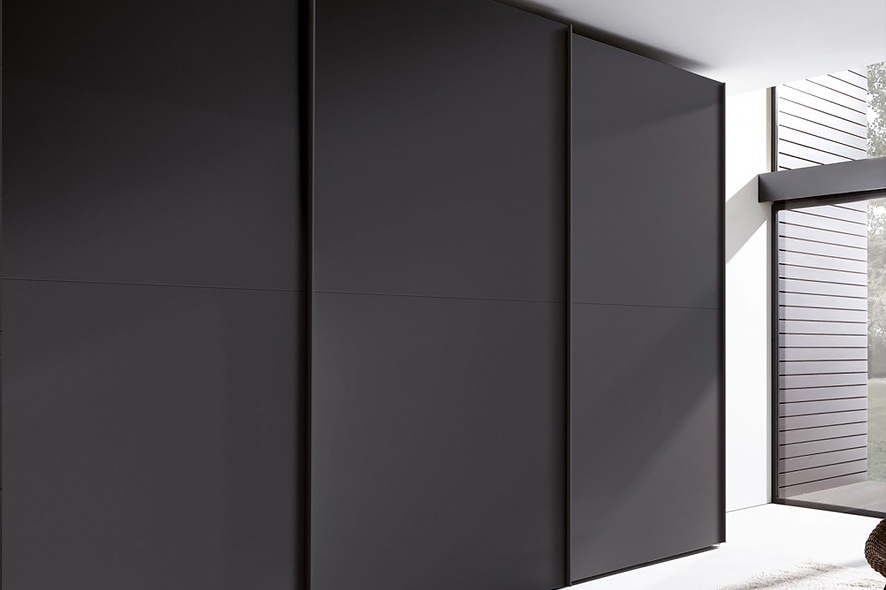 Купить Черный матовый шкаф-купе под заказ, цена от 2000 руб., в рассрочку. Шкафы в Гомеле и Речице.