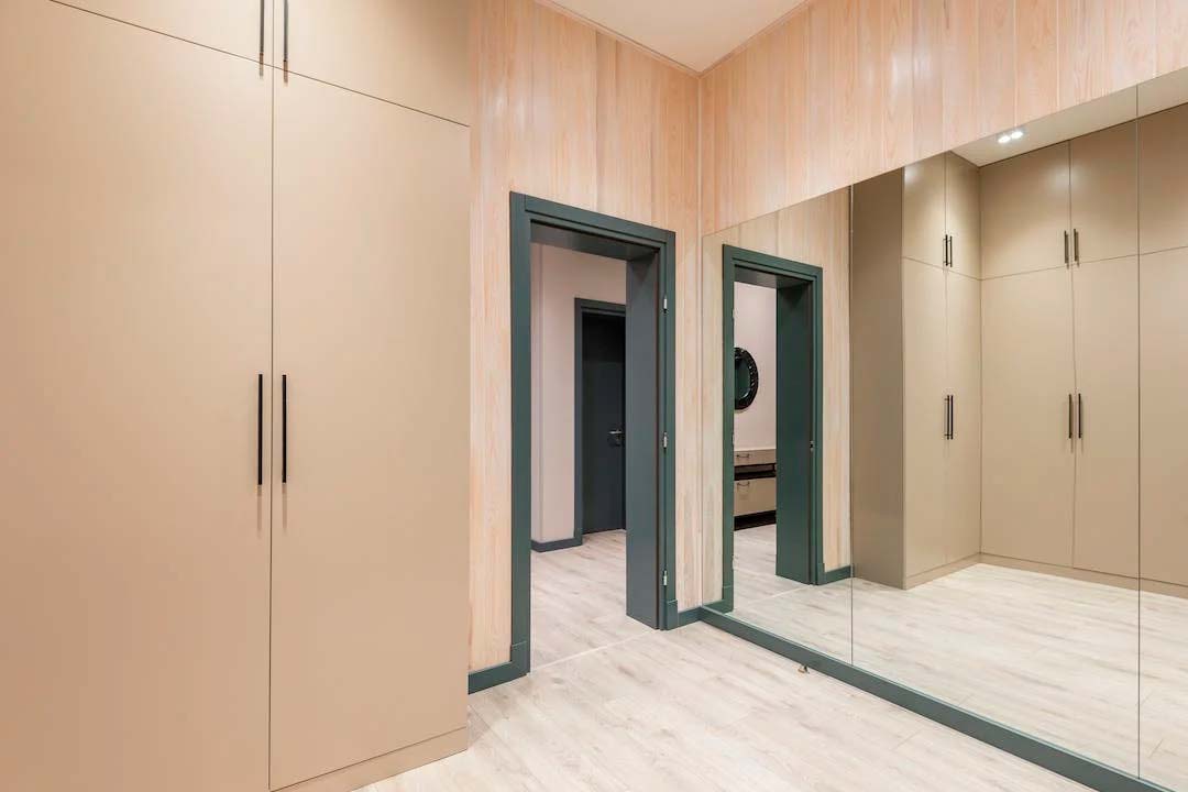 Купить Шкаф в прихожую "Coffee" под заказ, цена от 2000 руб., в рассрочку. Шкафы в Гомеле и Речице.