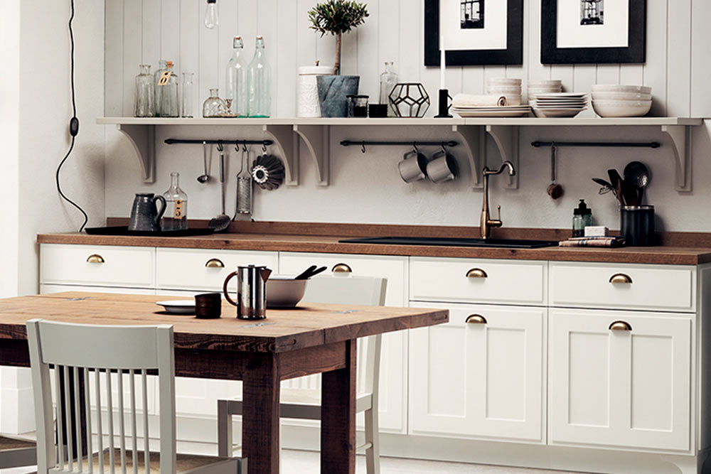 Купить Классическая кухня "Crown" под заказ, цена от 4600 руб., в рассрочку. Кухни в Гомеле и Речице.