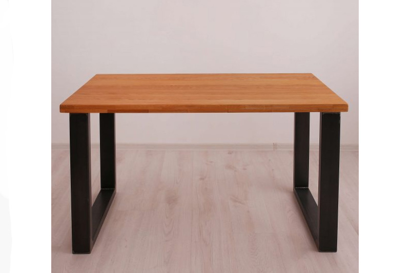 Обеденный стол Holiday Eve