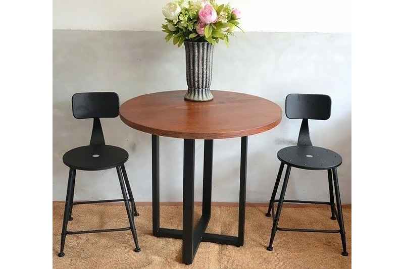 Купить Cтолик Curcuit под заказ, цена от 457 руб., в рассрочку. Мебель LOFT в Гомеле и Речице.