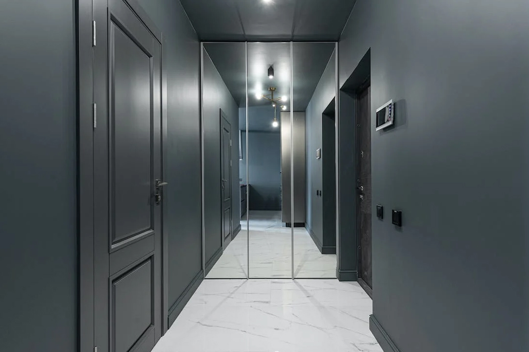 Купить Зеркальный шкаф-купе "Штиль" под заказ, цена от 1200 руб., в рассрочку. Шкафы-купе в Гомеле и Речице.