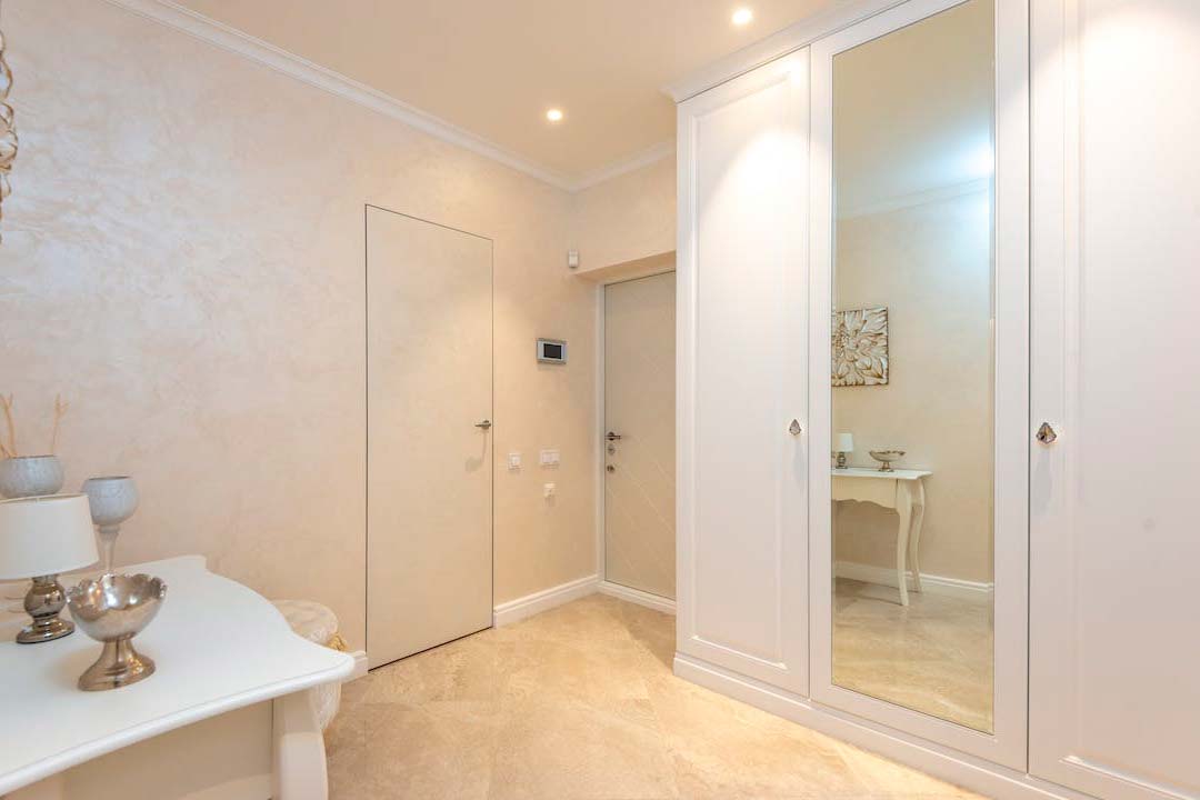 Купить Шкаф в прихожую "Visit" под заказ, цена от 1500 руб., в рассрочку. Шкафы в Гомеле и Речице.